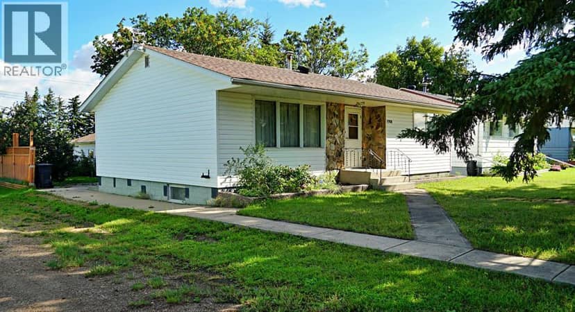 5308 52nd Avenue, Mannville, photo 2