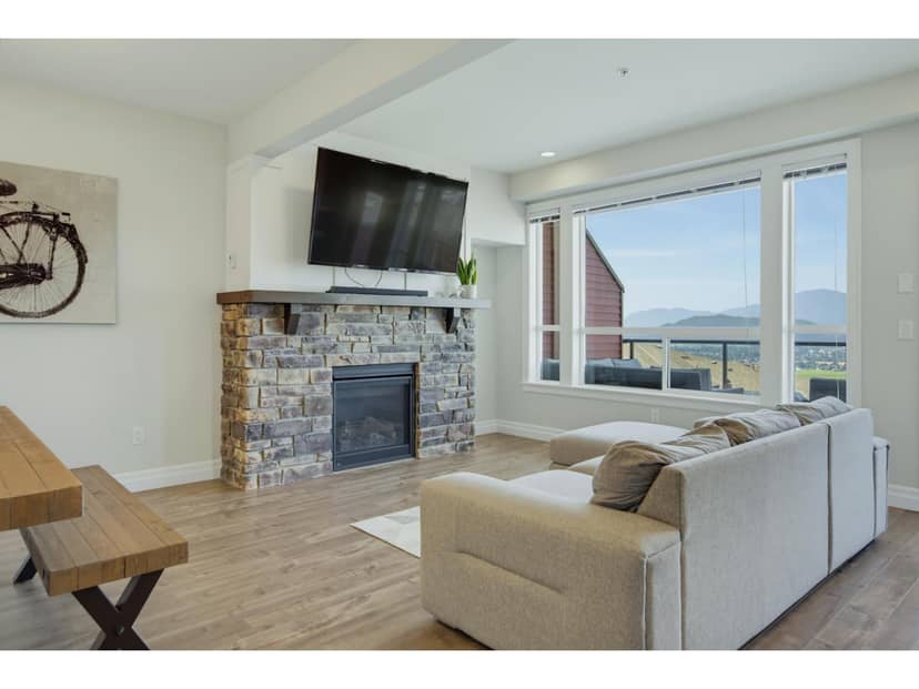 92 6026 LINDEMAN STREET, Promontory, Chilliwack, photo 2