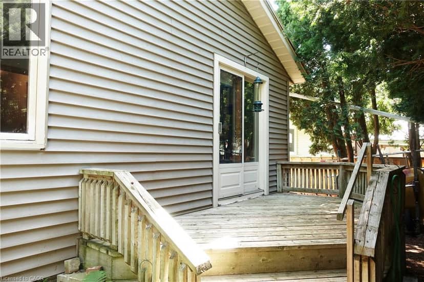 13 KELLY Avenue — photo 28 of 40