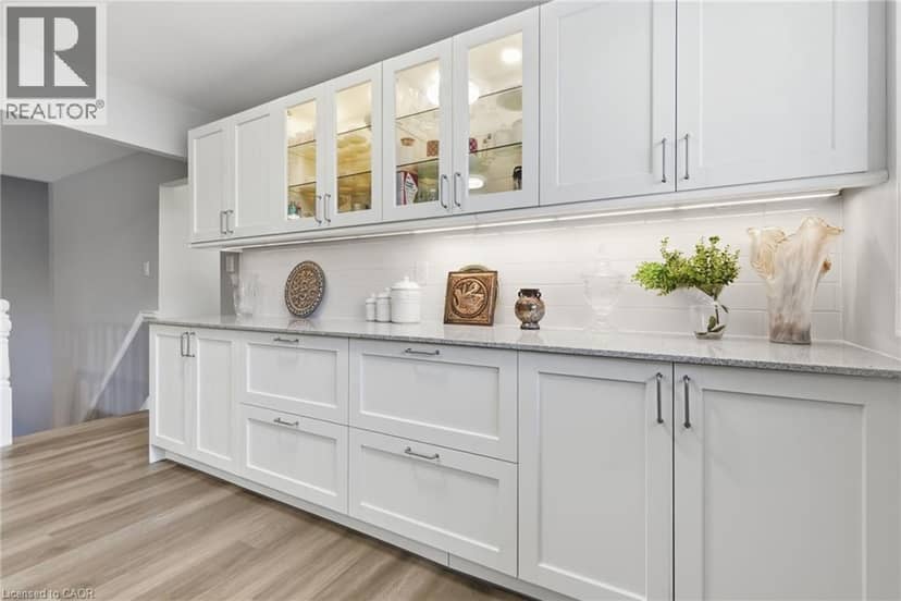 50 ADIS Avenue — photo 13 of 40