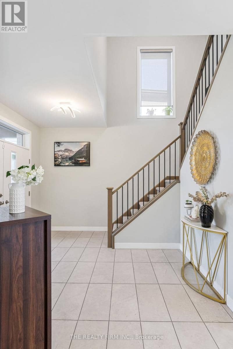 1742 Applerock Avenue — photo 6 of 40