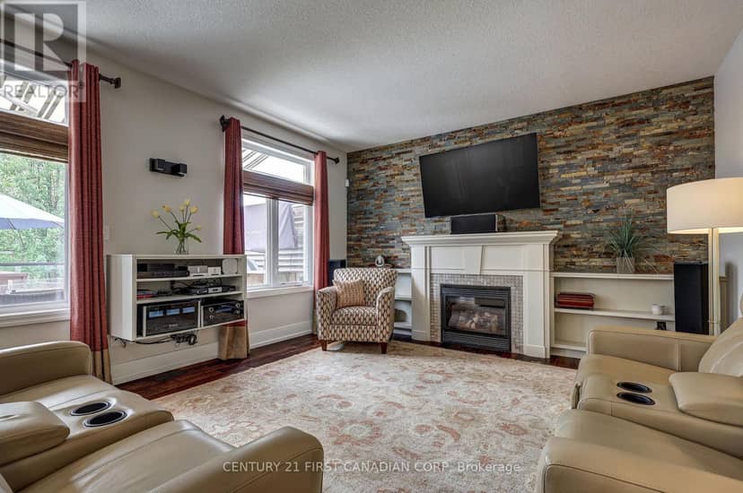 6919 Raleigh Boulevard — photo 10 of 40