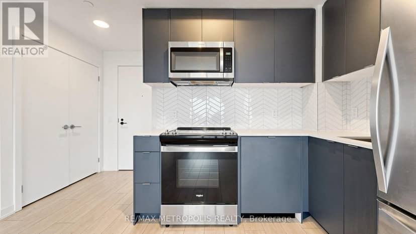 #1707 - 1606 Charles Street — photo 17 of 40