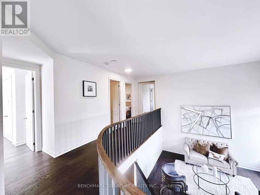 2481 Bandsman Crescent — photo 12 of 31