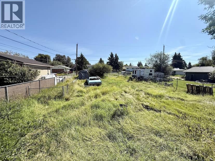 9203 91 STREET, Fort St. John, photo 2