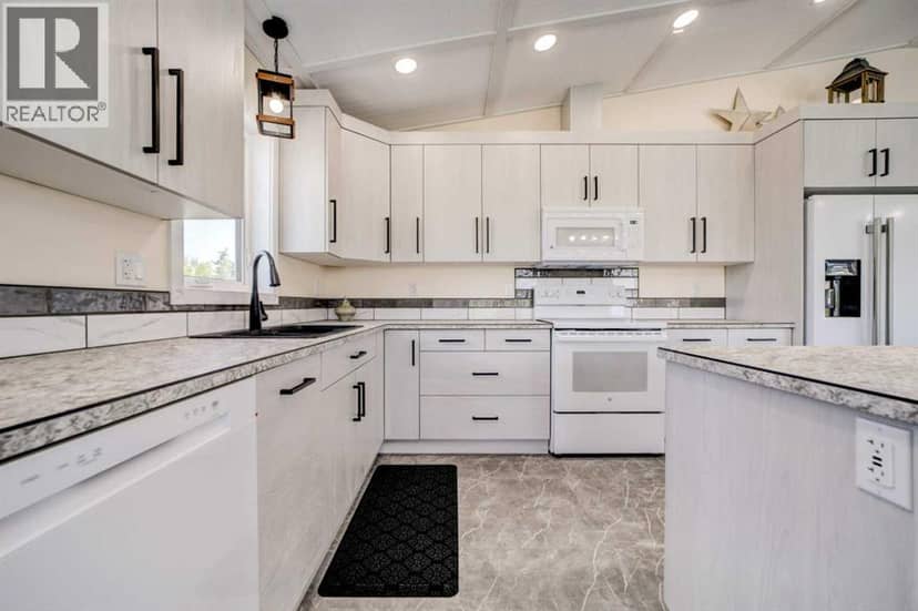 1007 Livingston Way — photo 15 of 40