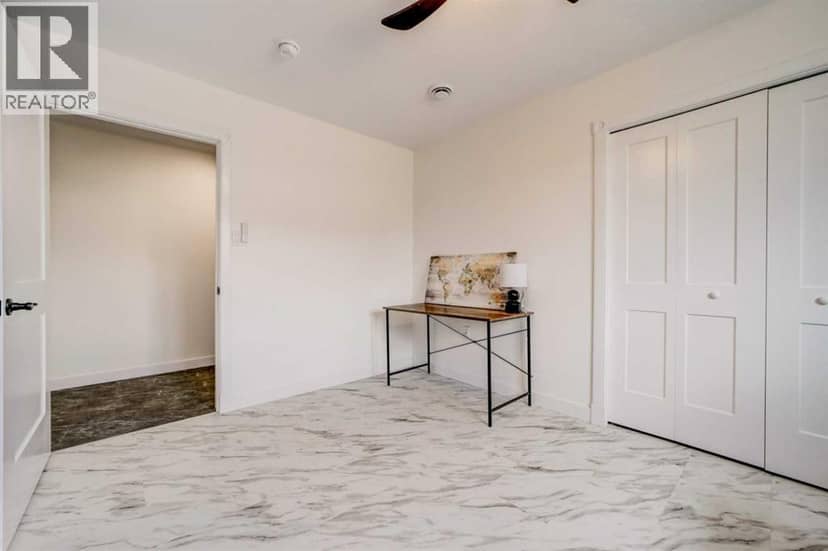 1007 Livingston Way — photo 29 of 40