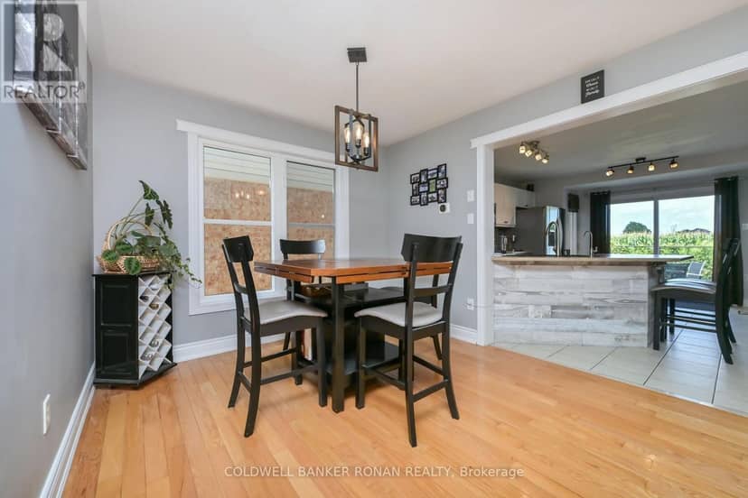20 John W Taylor Avenue — photo 5 of 33