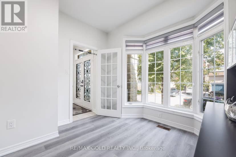 50 Northface Crescent — photo 13 of 40