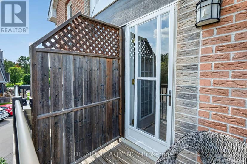 7 - 1 Stonebank Crescent — photo 34 of 40
