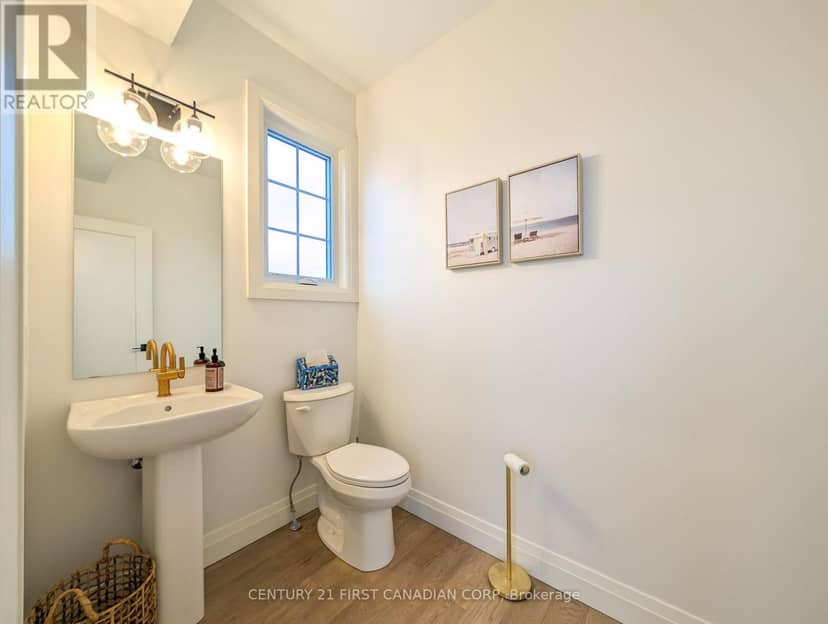 38 - 235 Kennington Way — photo 10 of 23
