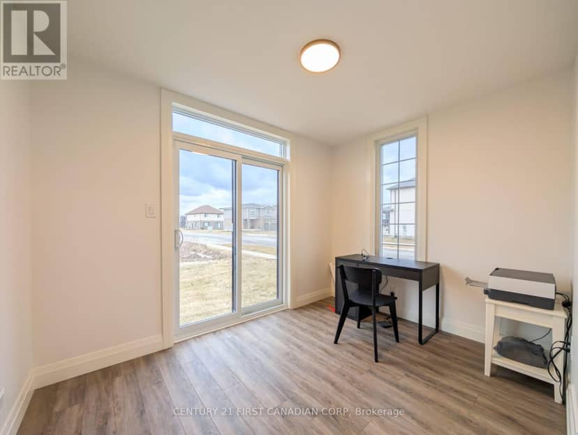 38 - 235 Kennington Way — photo 11 of 23