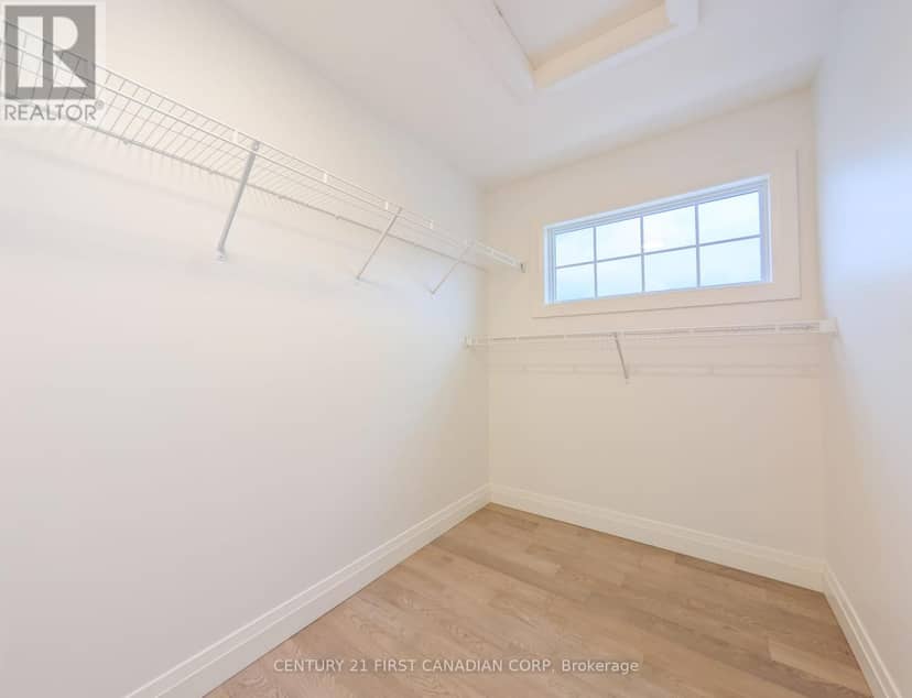 38 - 235 Kennington Way — photo 22 of 23