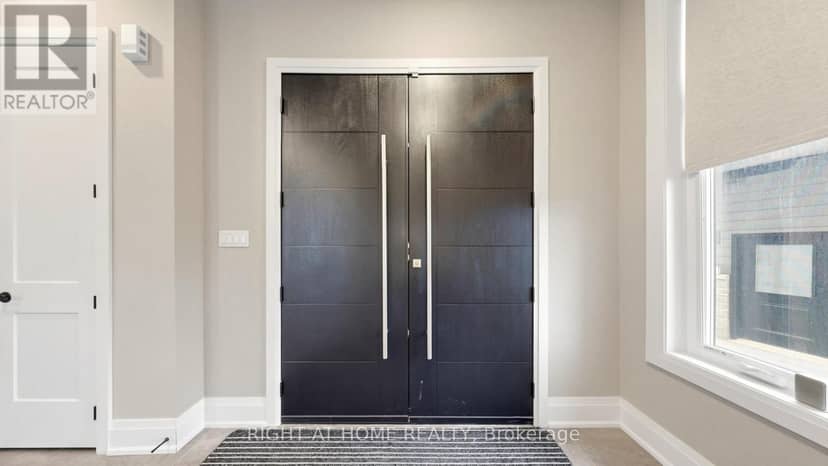 14 Dixon Court, Barrie, photo 4