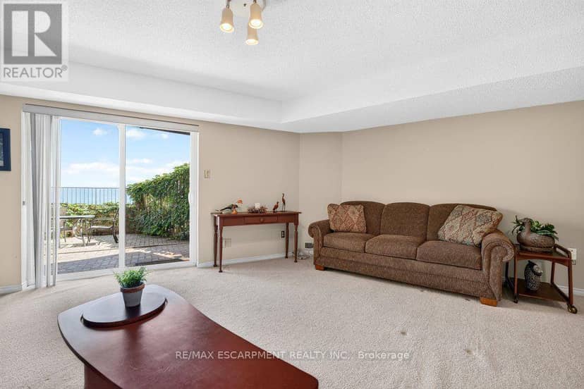 8 - 2136 Old Lakeshore Road — photo 28 of 40