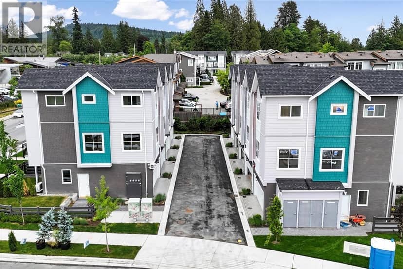 4 10392 240A STREET, Maple Ridge, photo 2