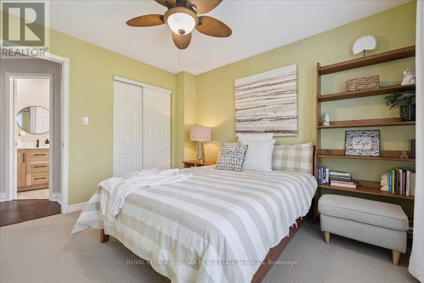 44 Sunvale Place — photo 32 of 40