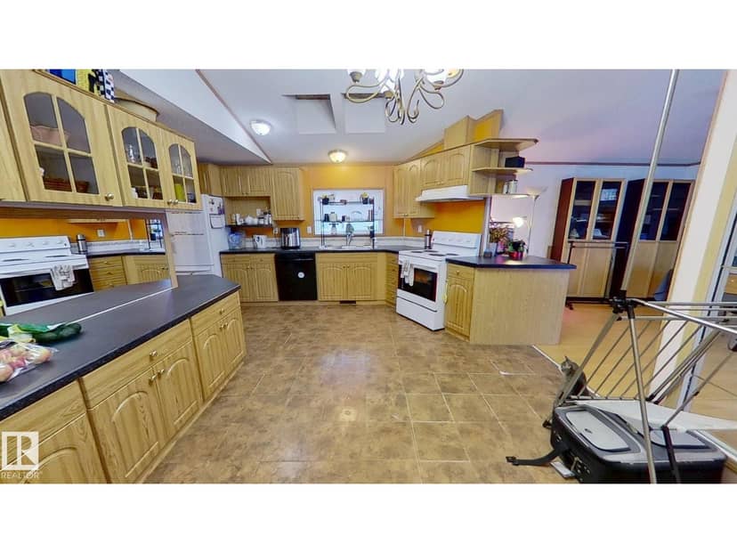 2958 Lakewood DR NW NW, Edmonton, photo 7