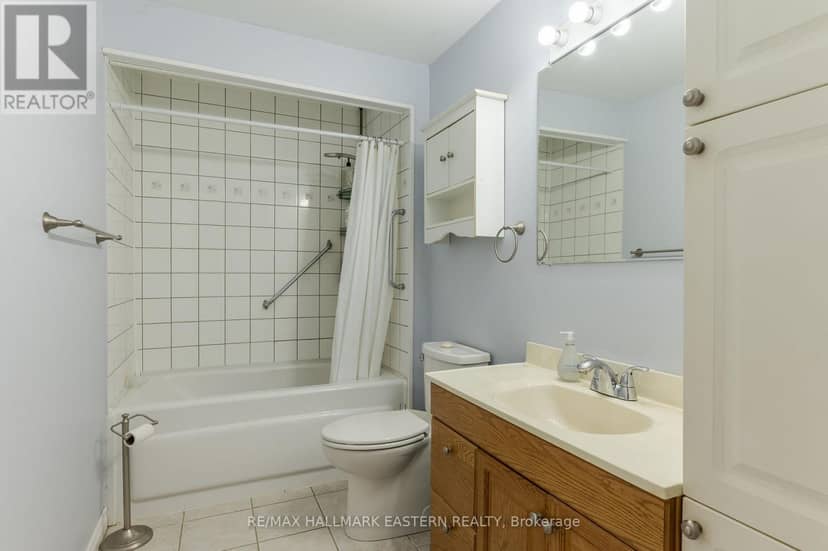 767 Duffus Street — photo 20 of 38