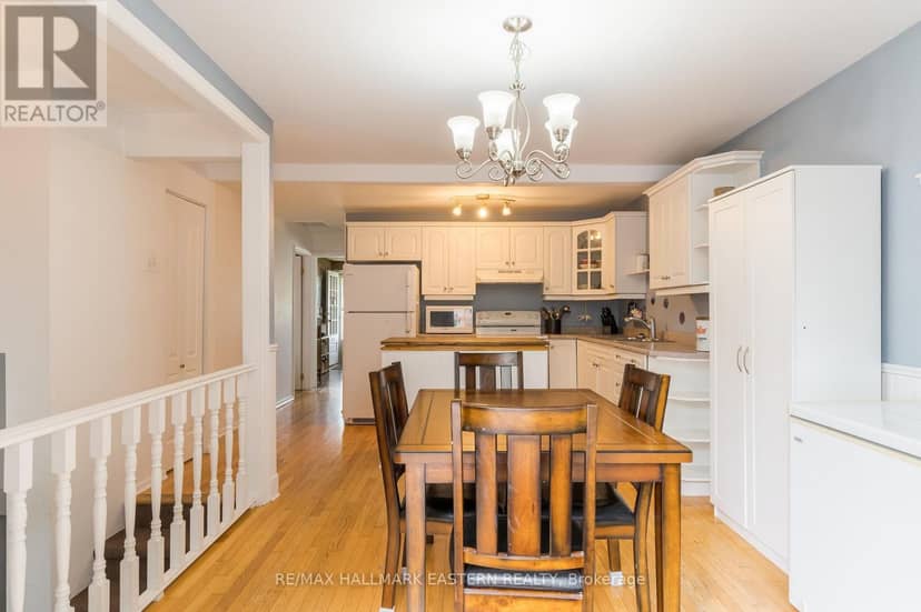 767 Duffus Street — photo 7 of 38