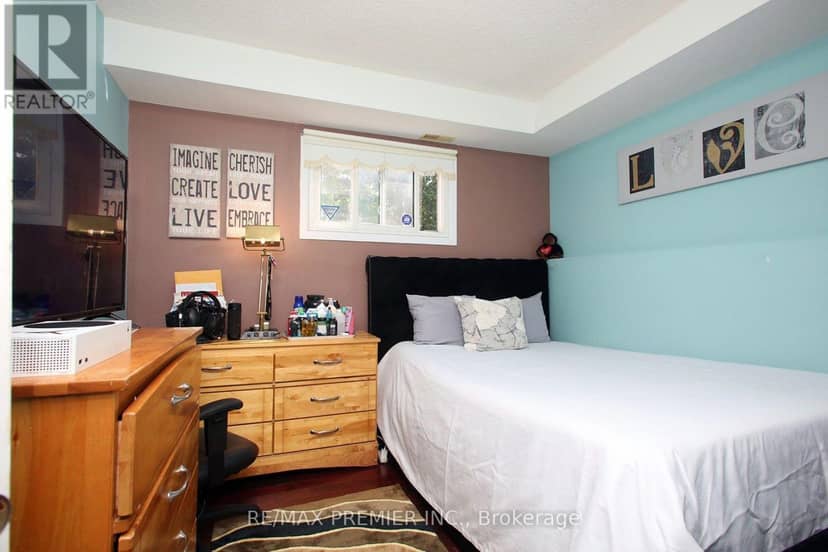 72 Homefield Square — photo 18 of 27