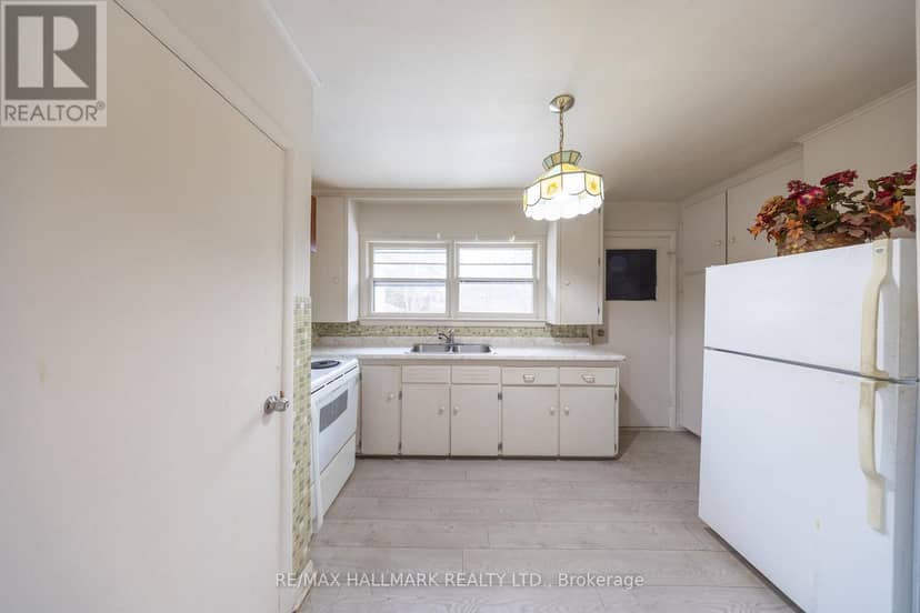 1911 Glenview Road — photo 13 of 25
