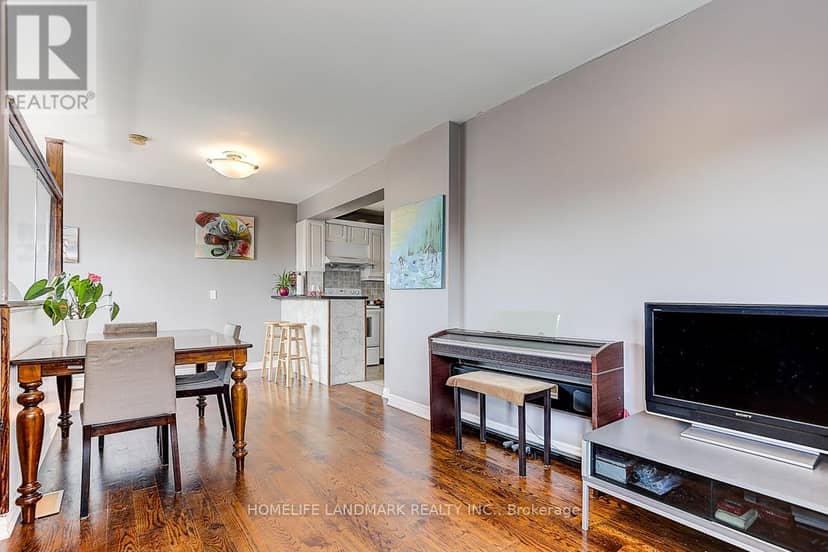 1281 Davenport Road — photo 5 of 13