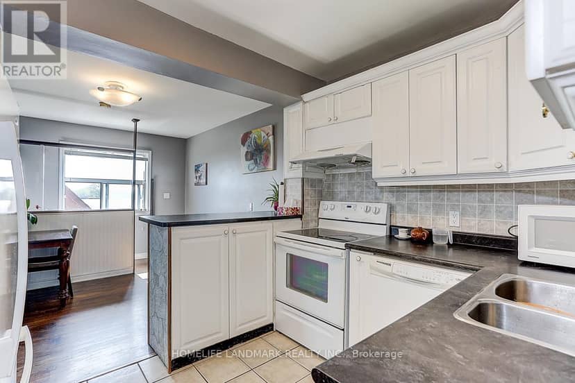 1281 Davenport Road — photo 8 of 13