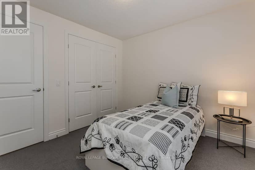 11 Cooley Grove — photo 37 of 40