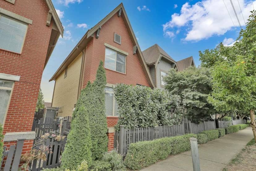 2472 164 STREET, Surrey, photo 2
