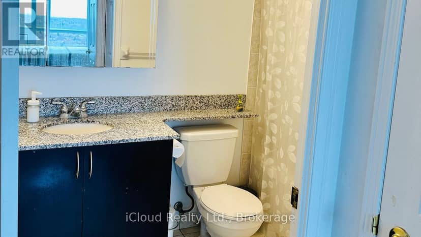1507 - 4900 Glen Erin Drive — photo 13 of 16
