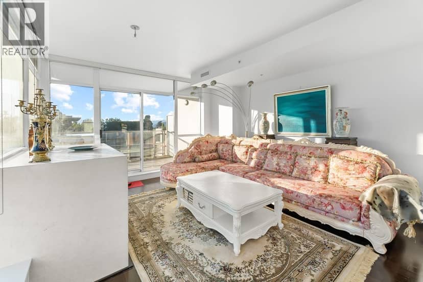 502 6080 IONA DRIVE, Vancouver, photo 5