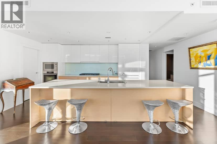 502 6080 IONA DRIVE, Vancouver, photo 3