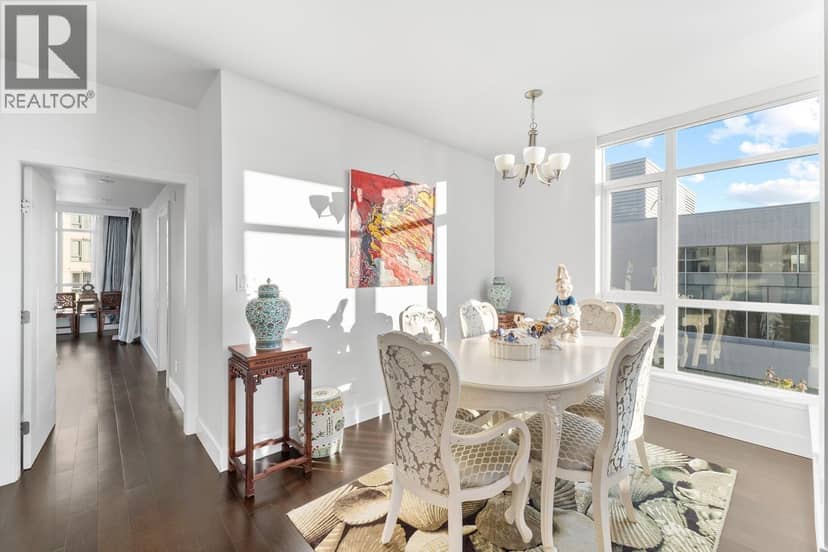 502 6080 IONA DRIVE, Vancouver, photo 8