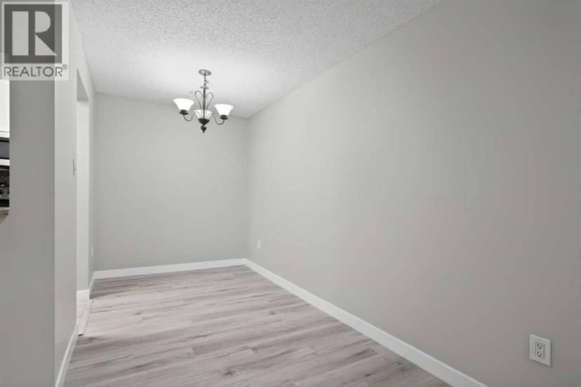 116, 790 Kingsmere Crescent SW — photo 15 of 40