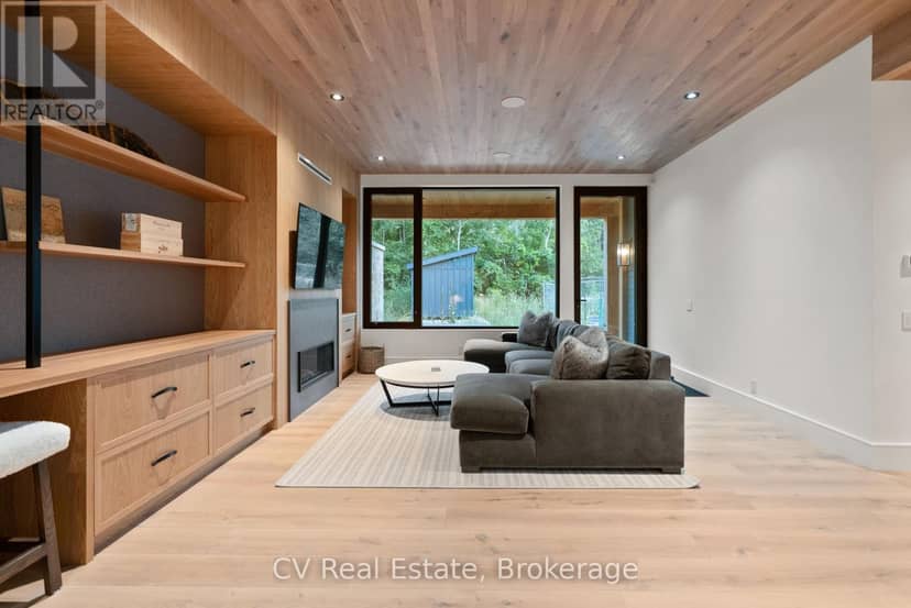 150 Delphi Lane — photo 18 of 40
