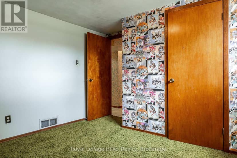 278 Elgin Crescent — photo 33 of 40