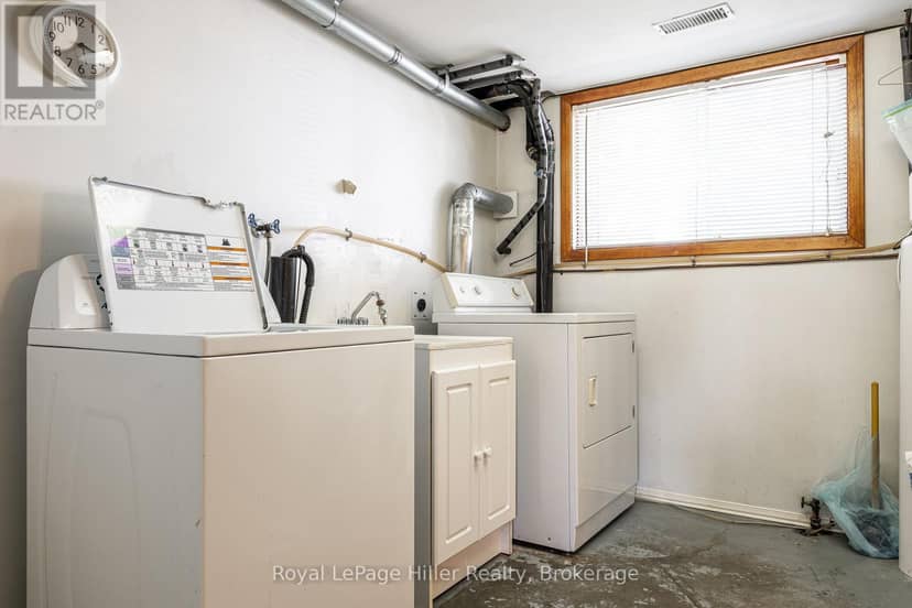 278 Elgin Crescent — photo 38 of 40