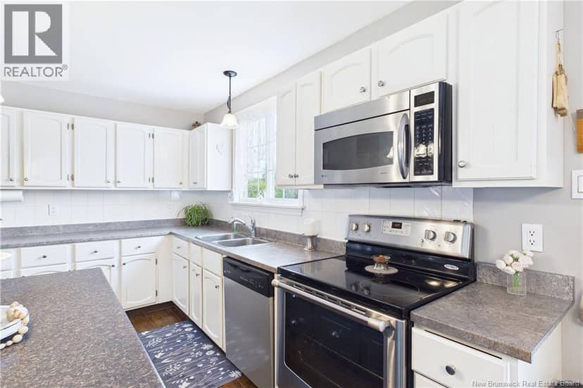 620 Pleasantview Street — photo 11 of 40