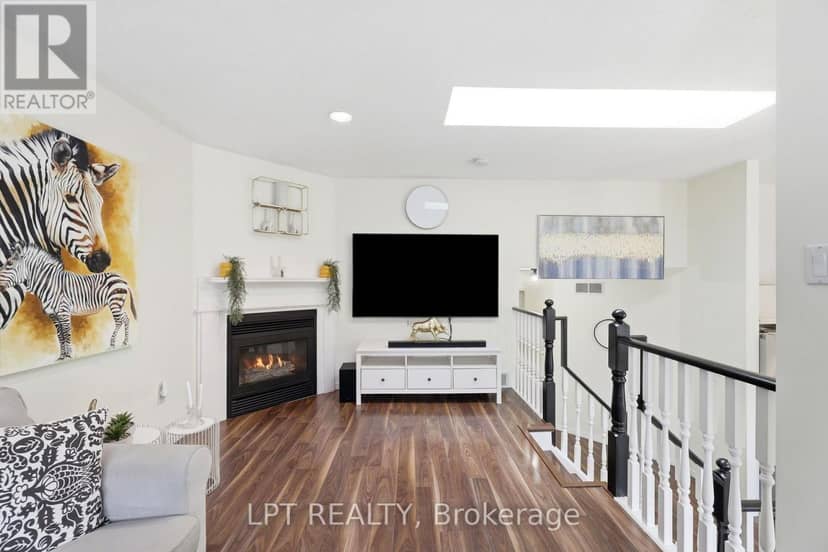 79 Sunrise Crescent — photo 9 of 25