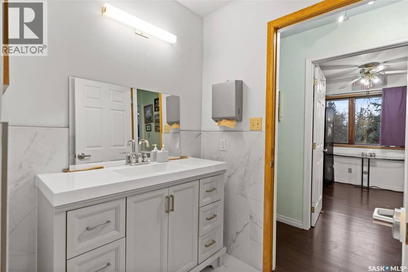 202-206 Elizabeth AVENUE — photo 33 of 40