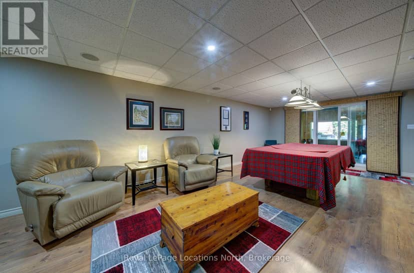 2225 Tiny Beaches Road S — photo 33 of 40