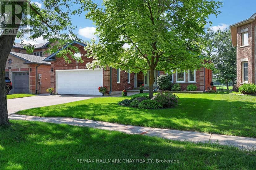 358 Livingstone Street W, Barrie