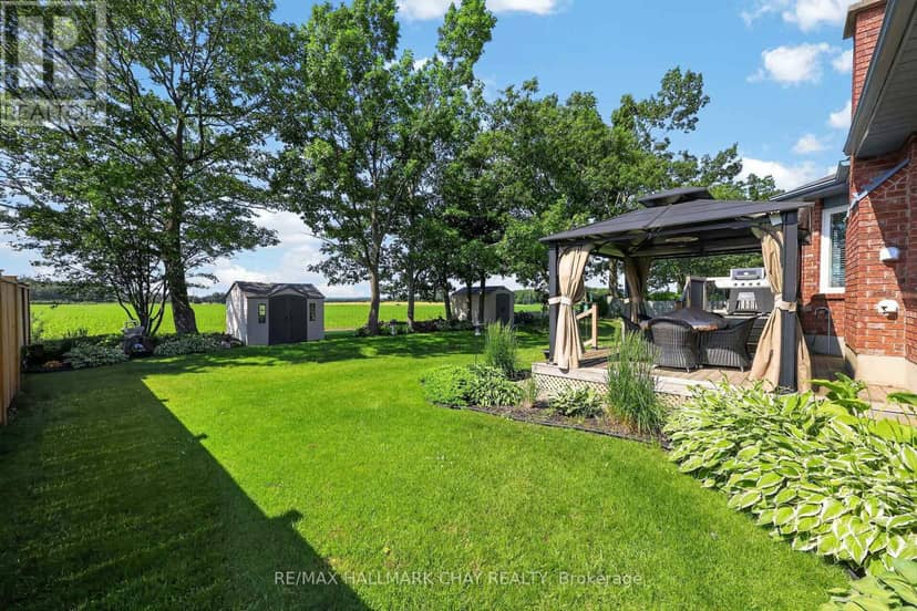 358 Livingstone Street W, Barrie, photo 2
