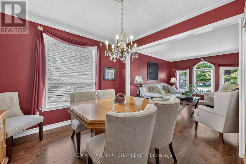 358 Livingstone Street W, Barrie, photo 5