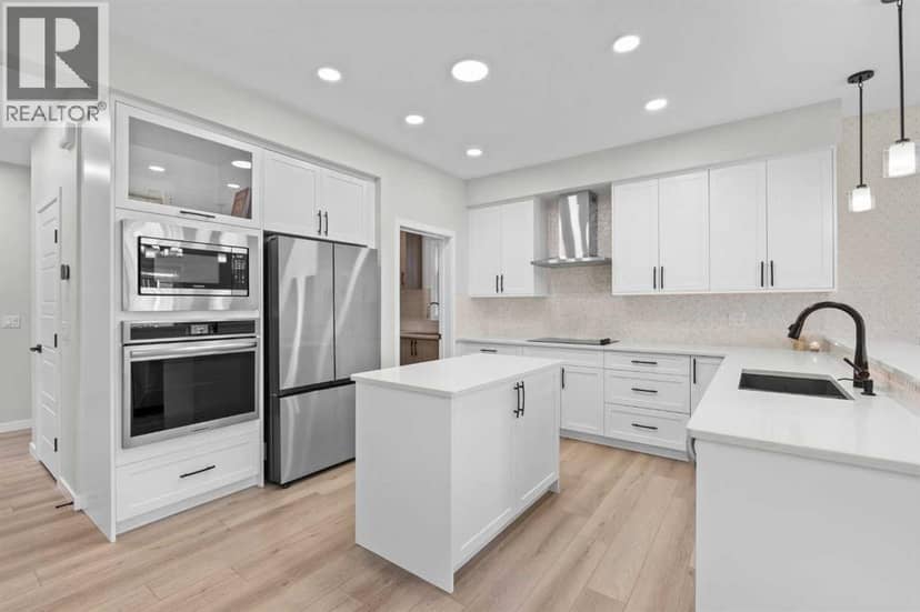 1429 Chinook Gate Glen SW — photo 10 of 40