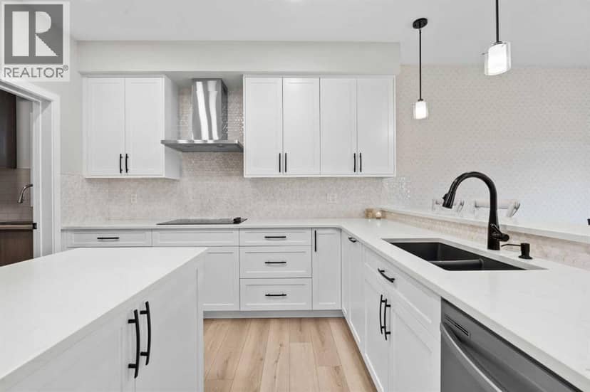 1429 Chinook Gate Glen SW — photo 11 of 40