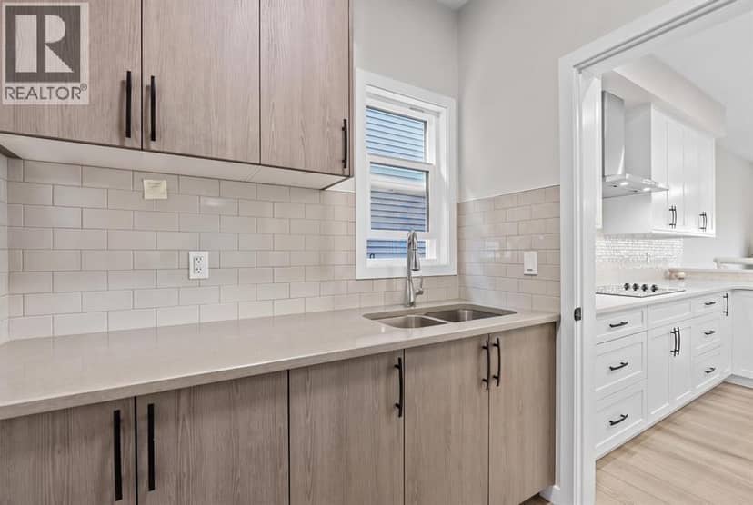 1429 Chinook Gate Glen SW — photo 13 of 40