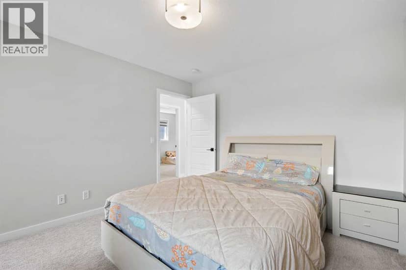 1429 Chinook Gate Glen SW — photo 33 of 40