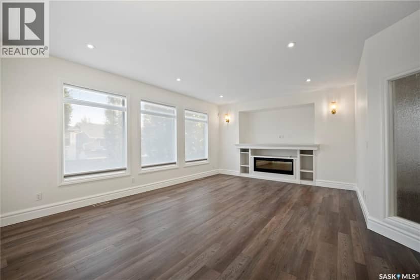 4622 Malcolm DRIVE — photo 18 of 40